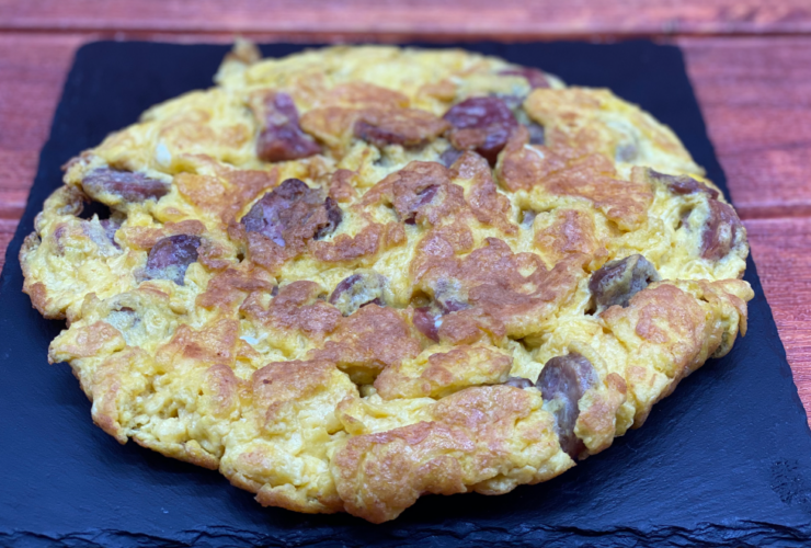 frittata-salsiccia-secca-ricetta-tradizionale-carnevale-saporido-online