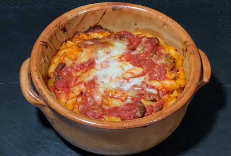 fusilli-al-tegamino-con-ragù-di-salsiccia-e-provola-saporido-ricetta-online