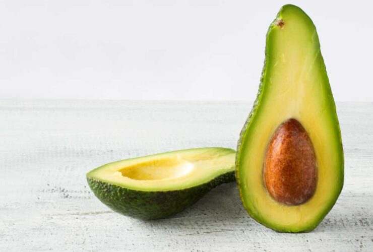 avocado-benefici-storia-e-proprietà-saporido