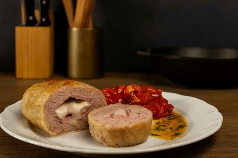 Polpettone di Pollo con Prosciutto Cotto e Scamorza