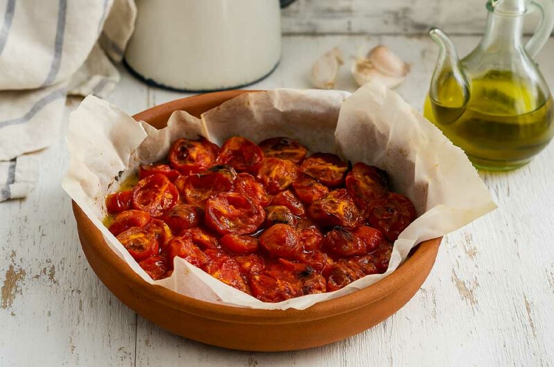 Pomodori al Forno: Contorno Facile e Saporito